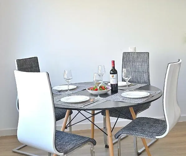 In Plaza Apartment Alicante