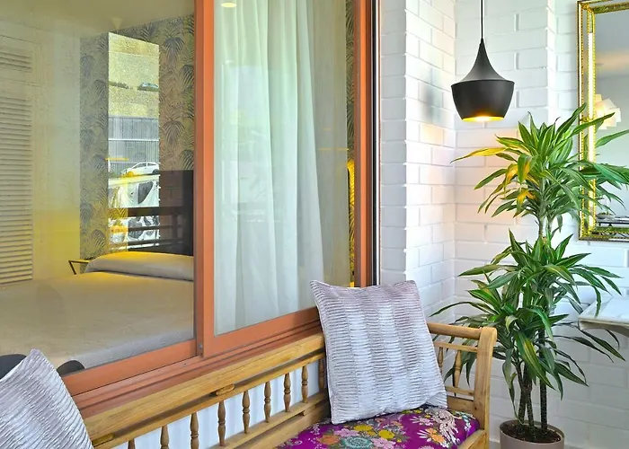 Apartment In Plaza *